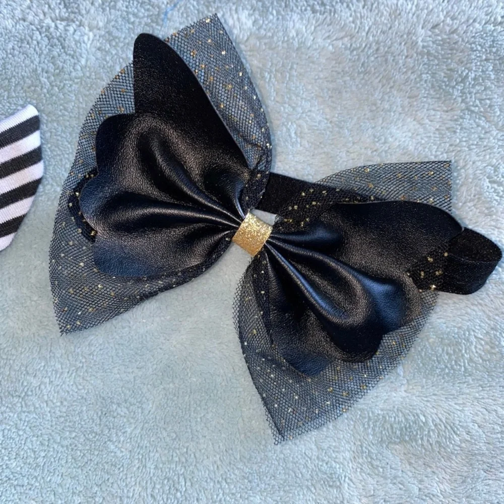 Baby girl black headbands and sunglasses